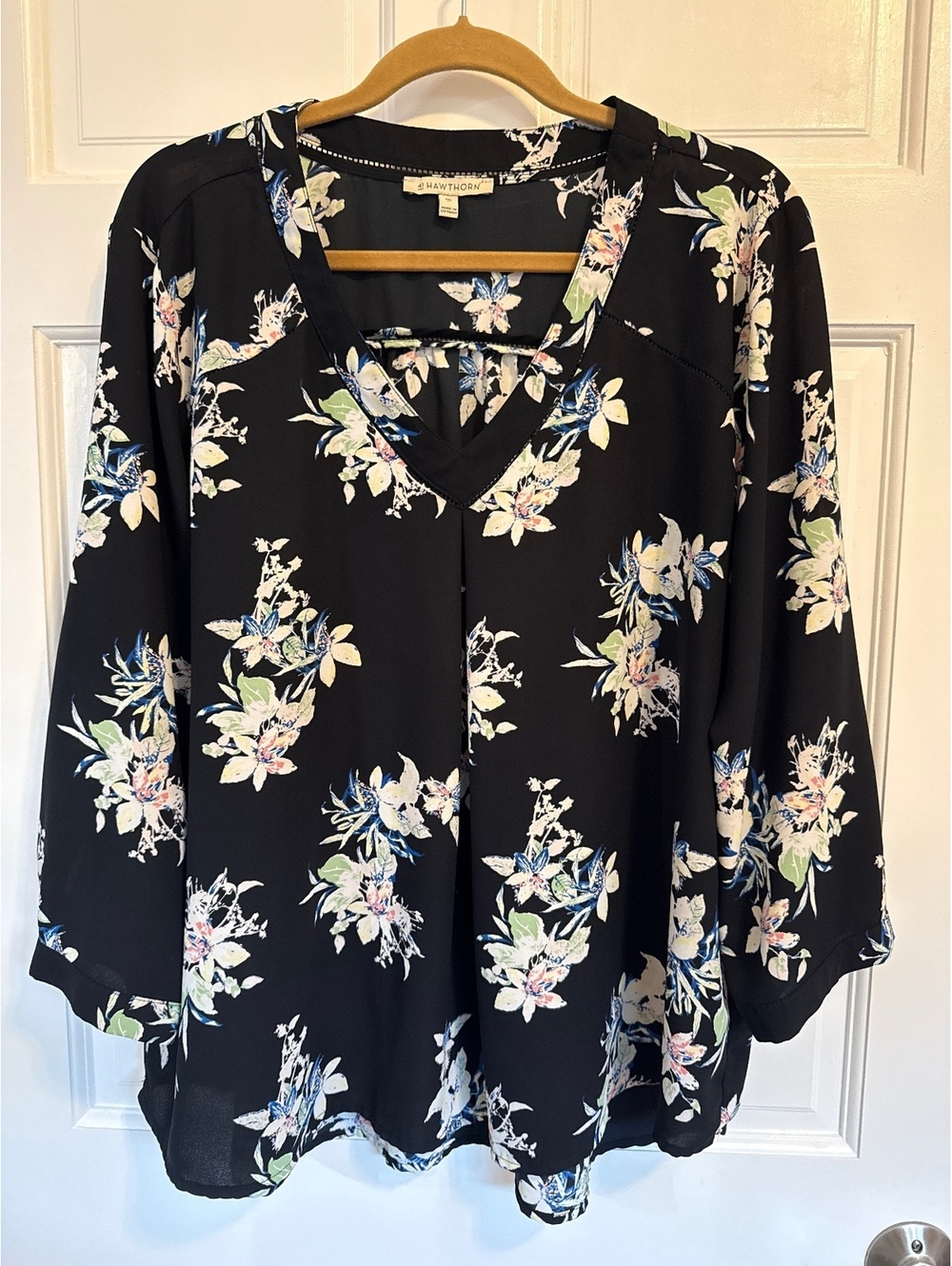 Hawthorn Black Floral V-Neck Blouse, Size M